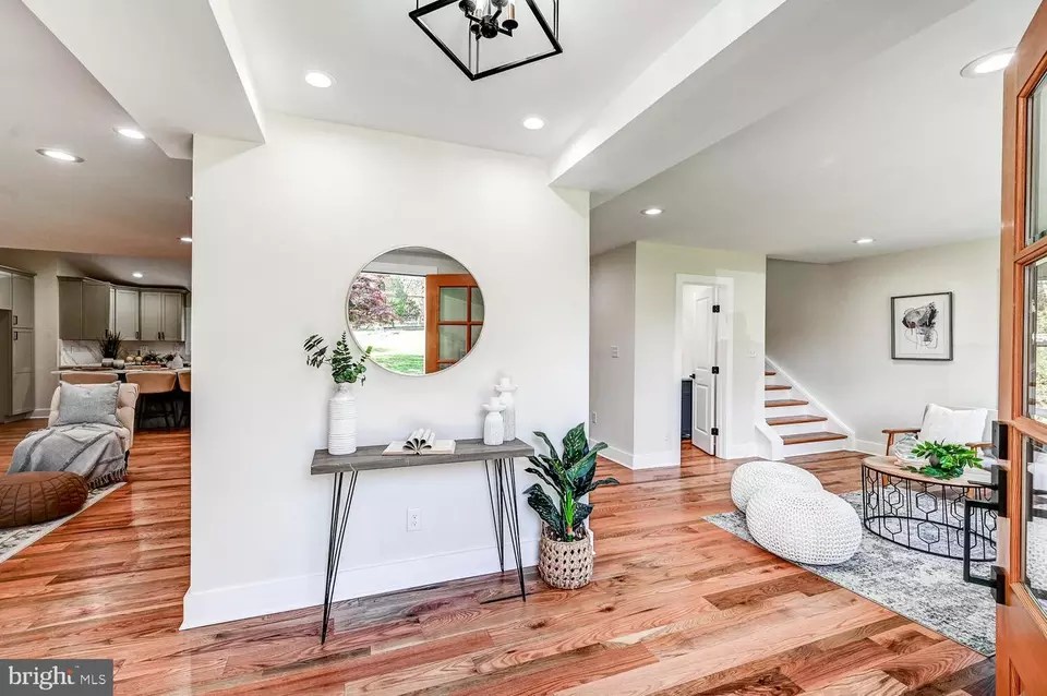 548 Hampton Ln, Towson, MD 21286 52 Photos Movoto