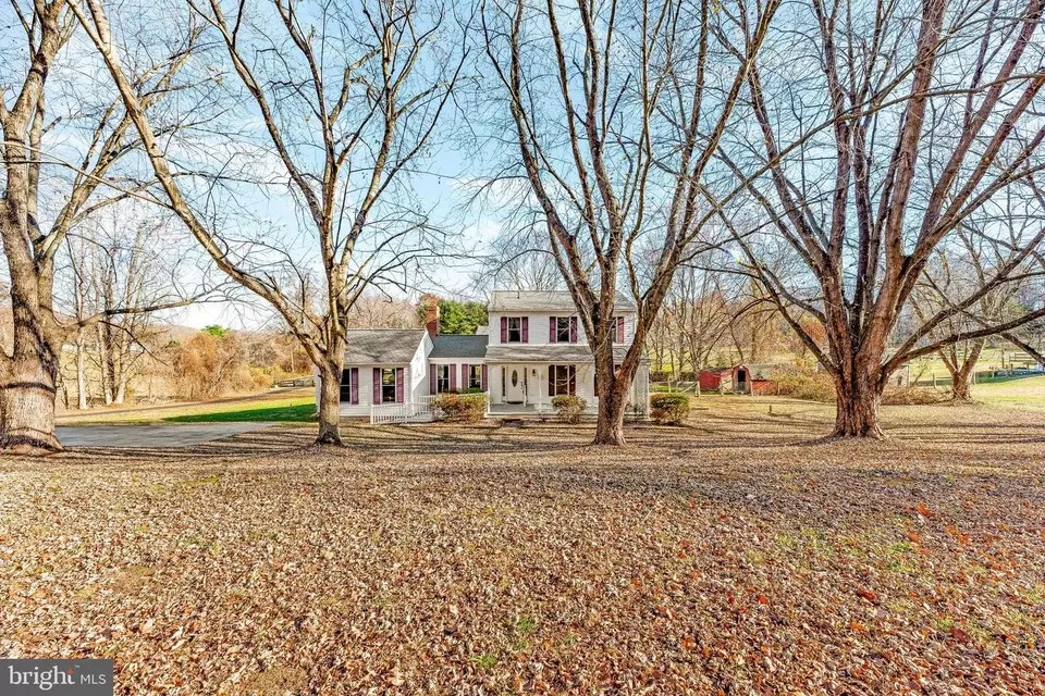 3591 Hunting Creek Rd, Huntingtown, MD 20639 45 Photos Movoto