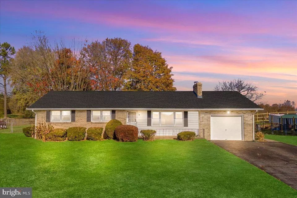 1610 Davinda Dr, Finksburg, MD 21048 49 Photos Movoto