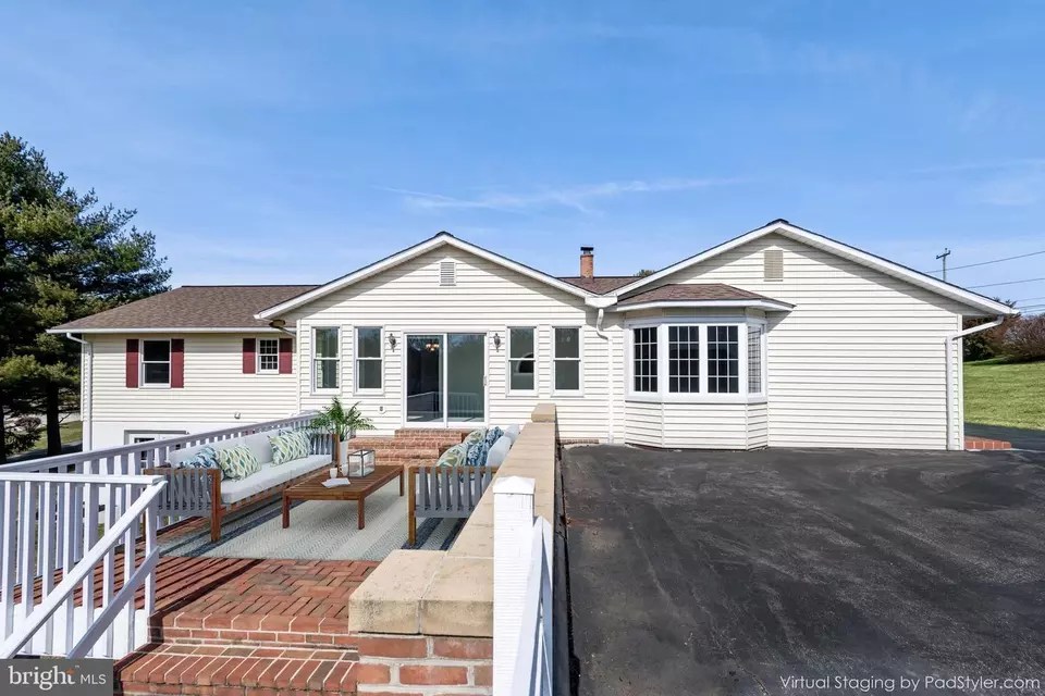 2029 Old Taneytown Rd, Westminster, MD 21158 22 Photos Movoto