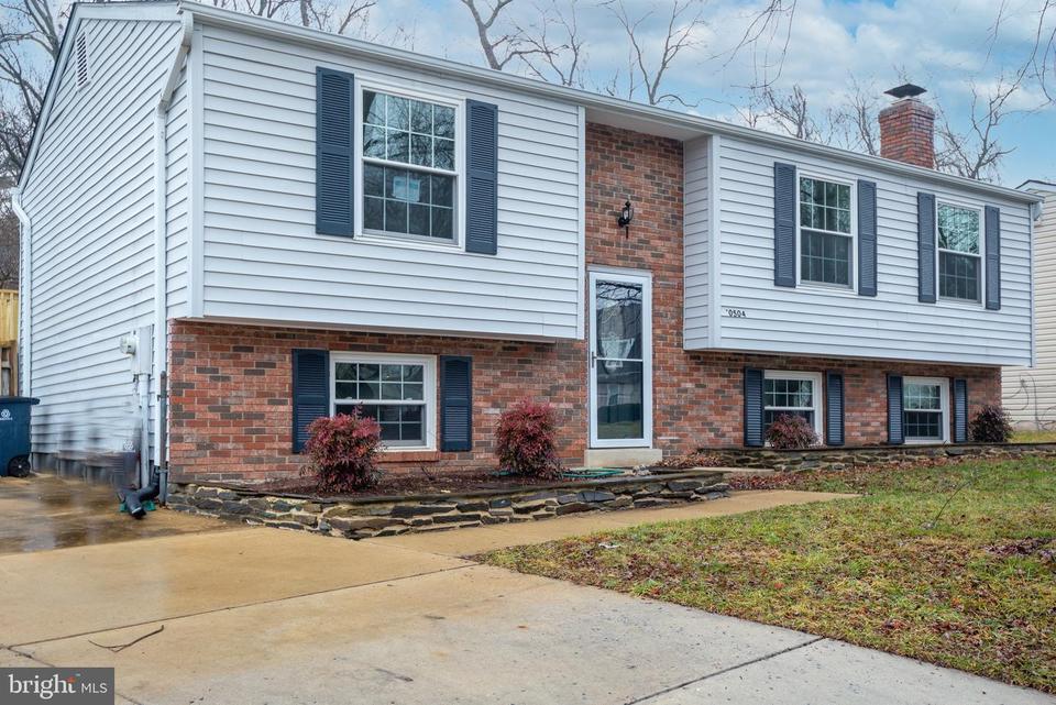 10504 Meadowridge Ln, Bowie, MD 20721 49 Photos MLS MDPG2025310