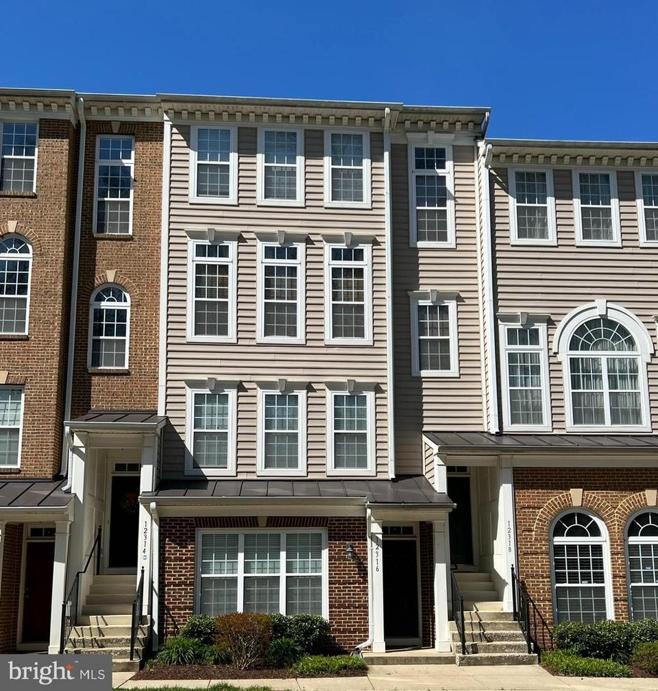 12316 Open View Ln 1009, Upper Marlboro, MD 20774 26 Photos MLS 