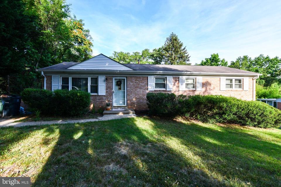 8610 Kult Ln, Fort Washington, MD 20744 47 Photos MLS MDPG2047058