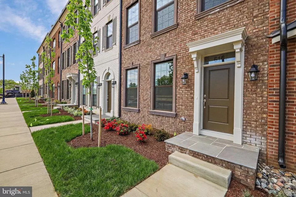 616 Halsey Way, National Harbor, MD 20745 31 Photos Movoto