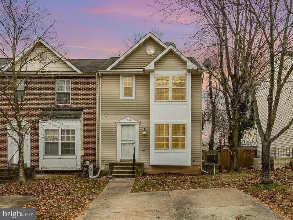 3307 E Glenreed Ct, Glenarden, MD 20706 36 Photos Movoto