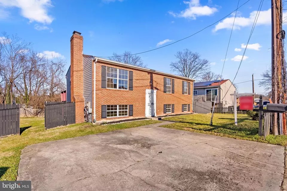 5714 K St, Fairmount Heights, MD 20743 39 Photos Movoto