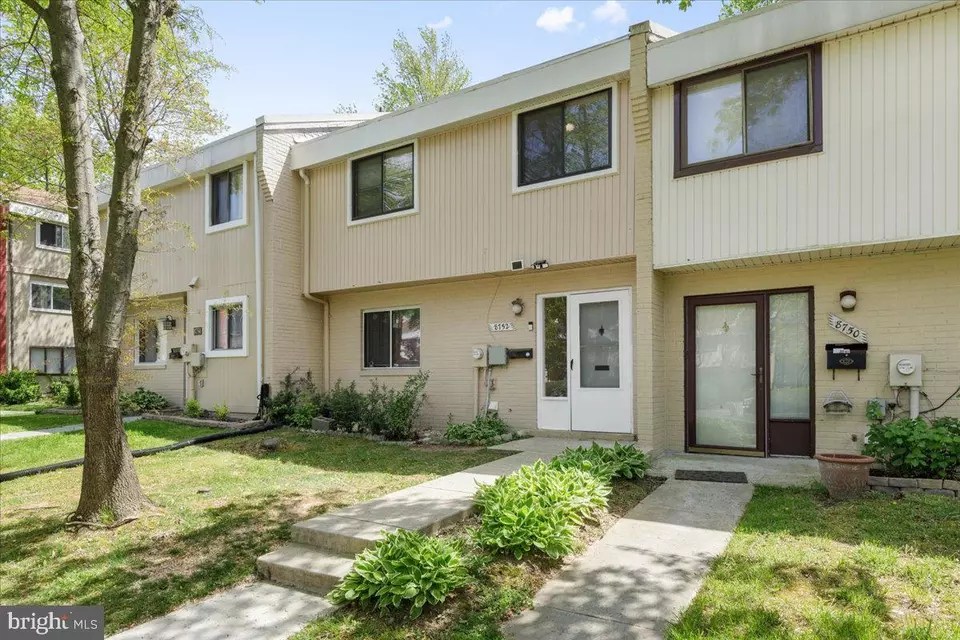 8752 Brae Brooke Dr, Lanham, MD 20706 15 Photos Movoto