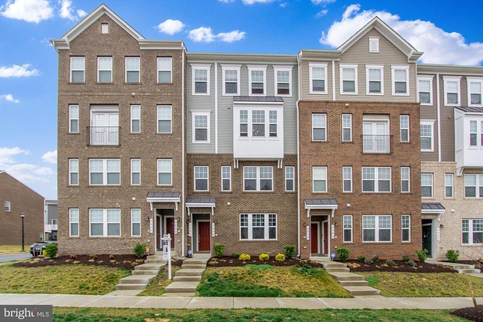 9606 Tealbriar Dr, Upper Marlboro, MD 20772 24 Photos MLS 