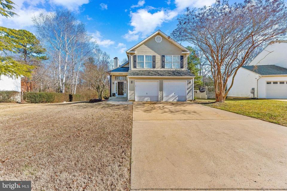 20846 Sandstone St, Lexington Park, MD 20653 32 Photos