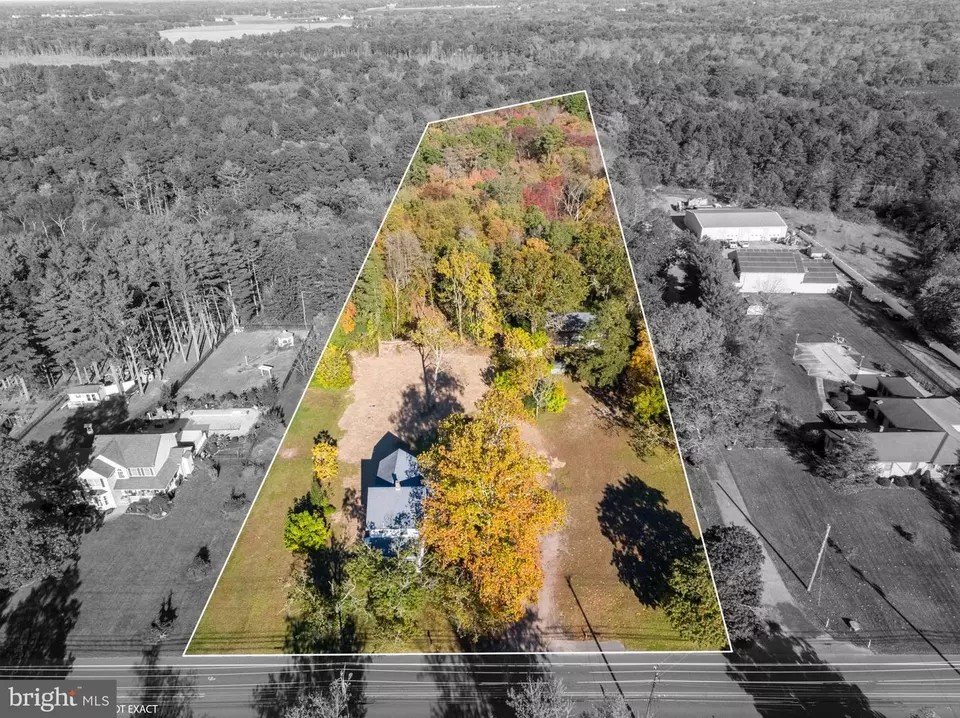 1214 Mays Landing Rd, Hammonton, NJ 08037 32 Photos Movoto