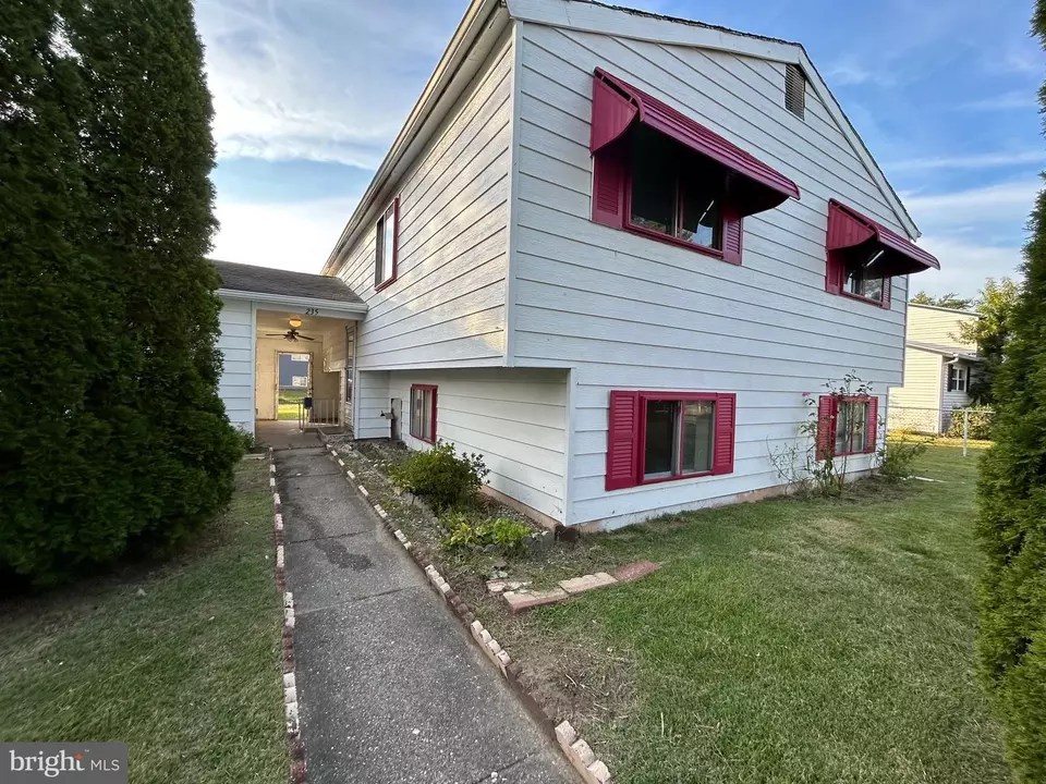 235 Lafayette Ave, Pemberton, NJ 08068 9 Photos Movoto