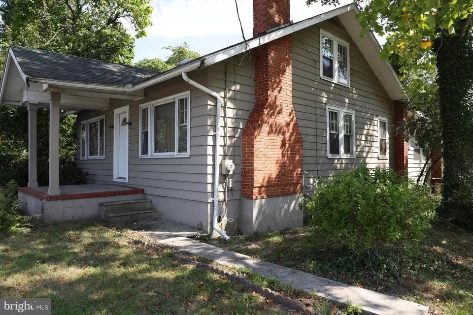 1923 E Main St, Millville, NJ 08332 24 Photos Movoto