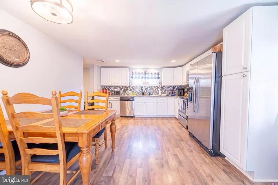 250 E Garden Rd, Vineland, NJ 08360 21 Photos Movoto