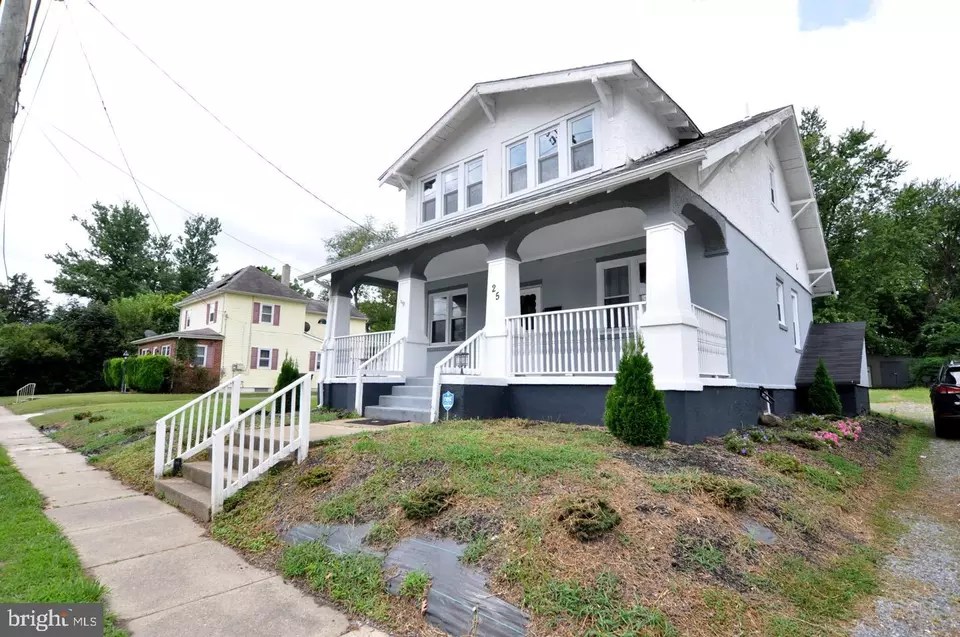 25 N Franklin Ave, Berlin, NJ 08009 27 Photos Movoto