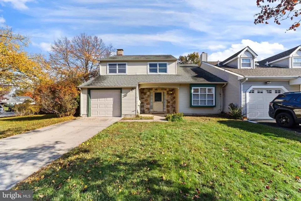 11 Irongate Dr, Voorhees, NJ 08043 30 Photos Movoto