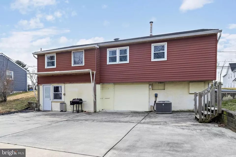 283 Creek Rd, Bellmawr, NJ 08031 35 Photos Movoto