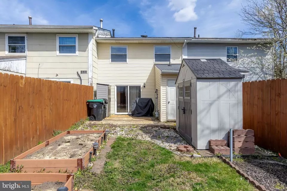 18 Madeley Ct, Sicklerville, NJ 08081 15 Photos Movoto