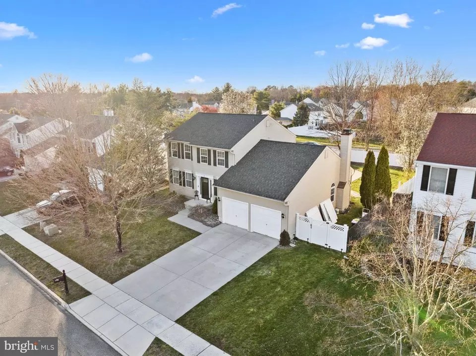 5 Mercer Dr, Sicklerville, NJ 08081 45 Photos Movoto