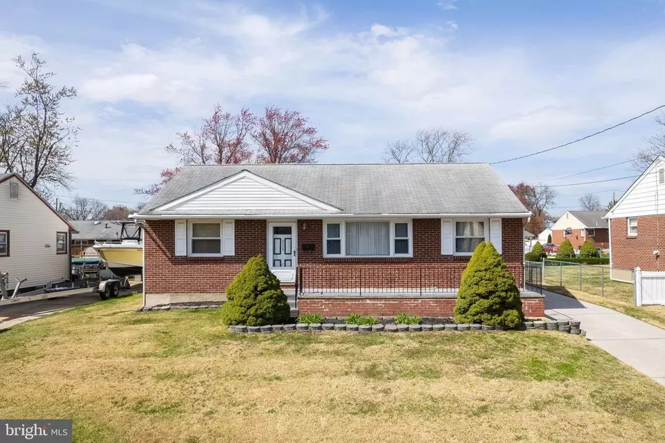 225 Lincoln Ave, Bellmawr, NJ 08031 33 Photos Movoto