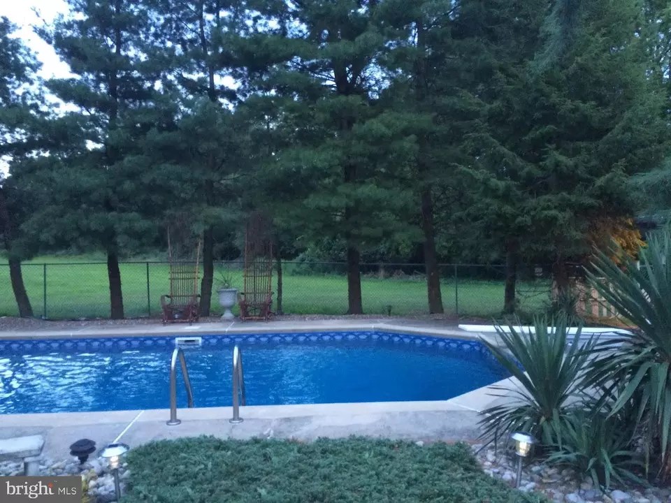 117 Shire Dr, Sewell, NJ 08080 Movoto