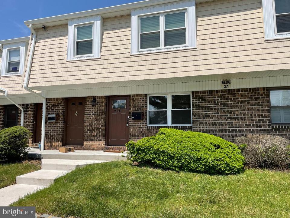 2111 Silver Ct, Trenton, NJ 08690 46 Photos MLS NJME2017560 Movoto