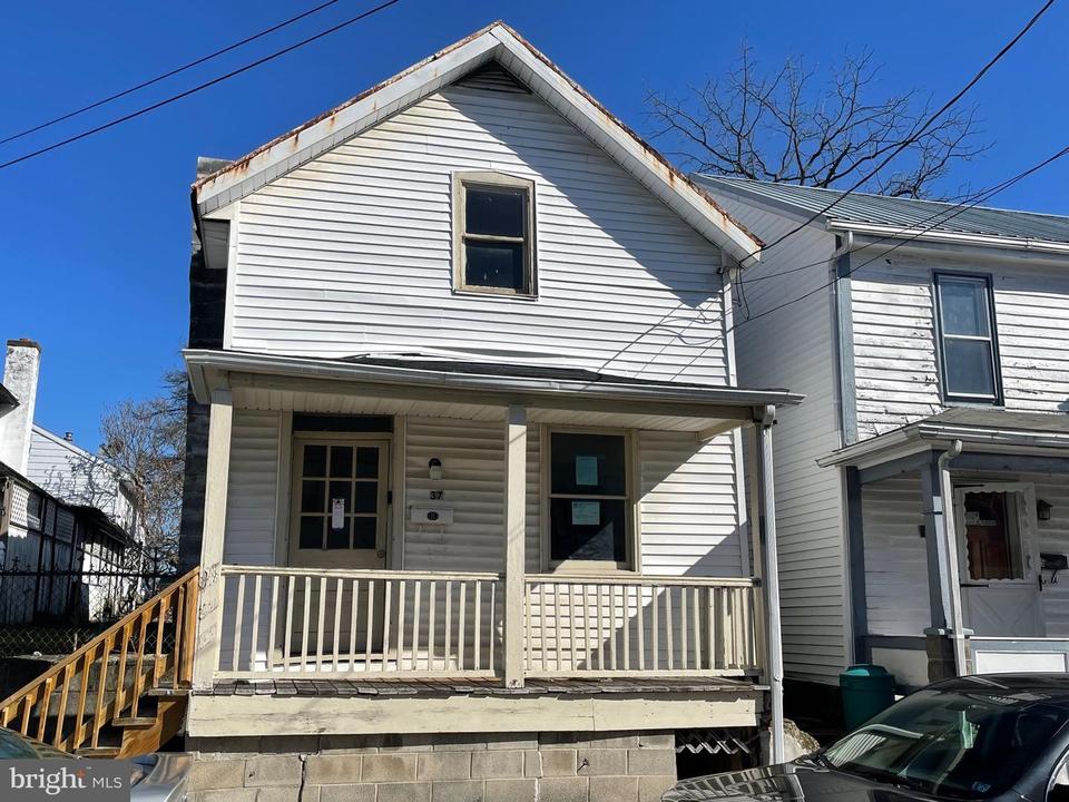 37 Breckenridge St, Gettysburg, PA 17325 14 Photos MLS PAAD2008414