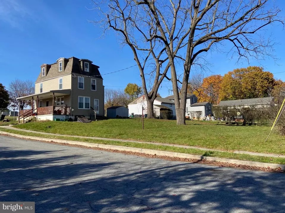 1167 Broadway Blvd, Reading, PA 19607 | 4 Photos - Movoto