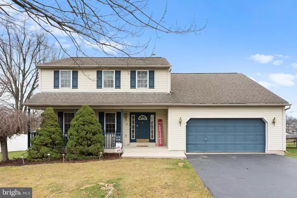 605 W 4th St, Birdsboro, PA 19508 38 Photos Movoto