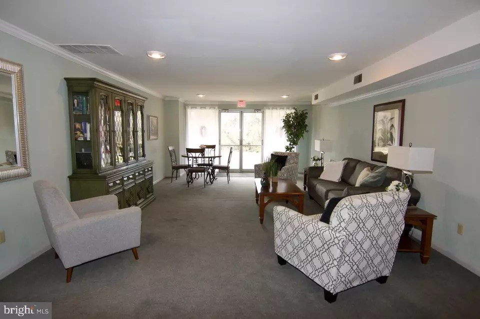 1801 Cambridge Ave C6, Wyomissing, PA 19610 17 Photos Movoto