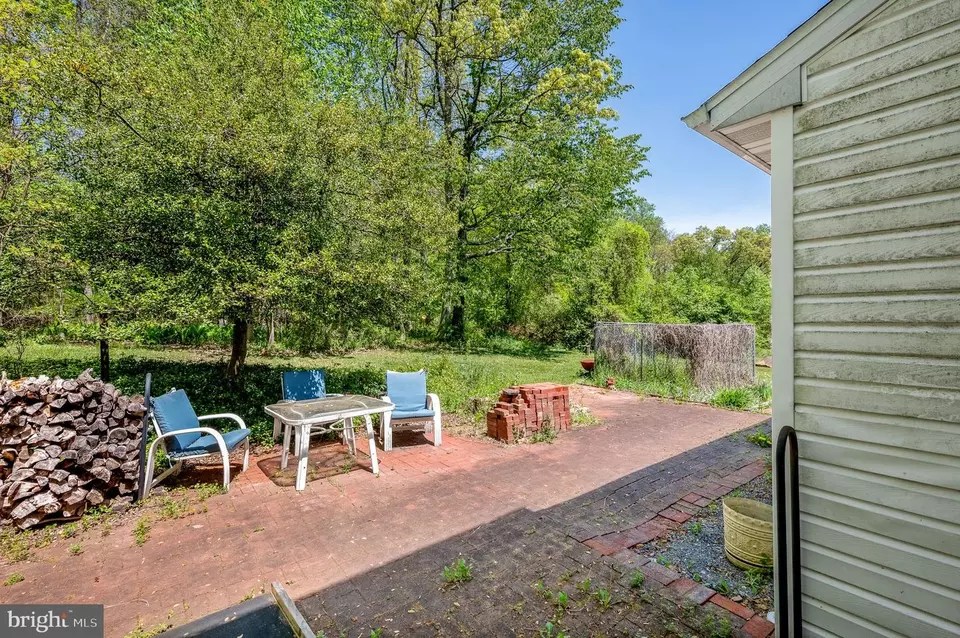 19 Sheep Hill Rd, Fleetwood, PA 19522 39 Photos Movoto