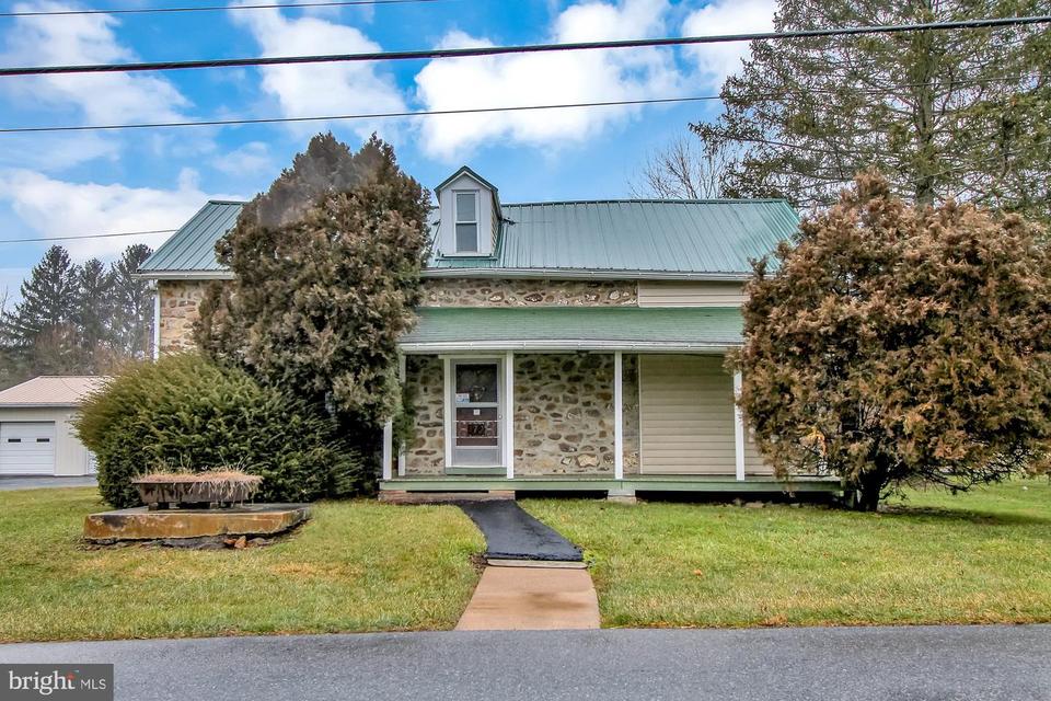 172 Water St, Oley, PA 19547 28 Photos MLS PABK372892 Movoto