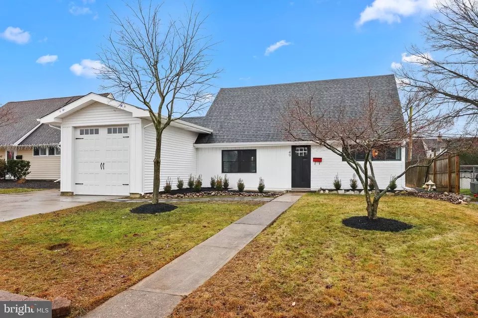 49 Micahill Rd, Levittown, PA 19056 28 Photos Movoto