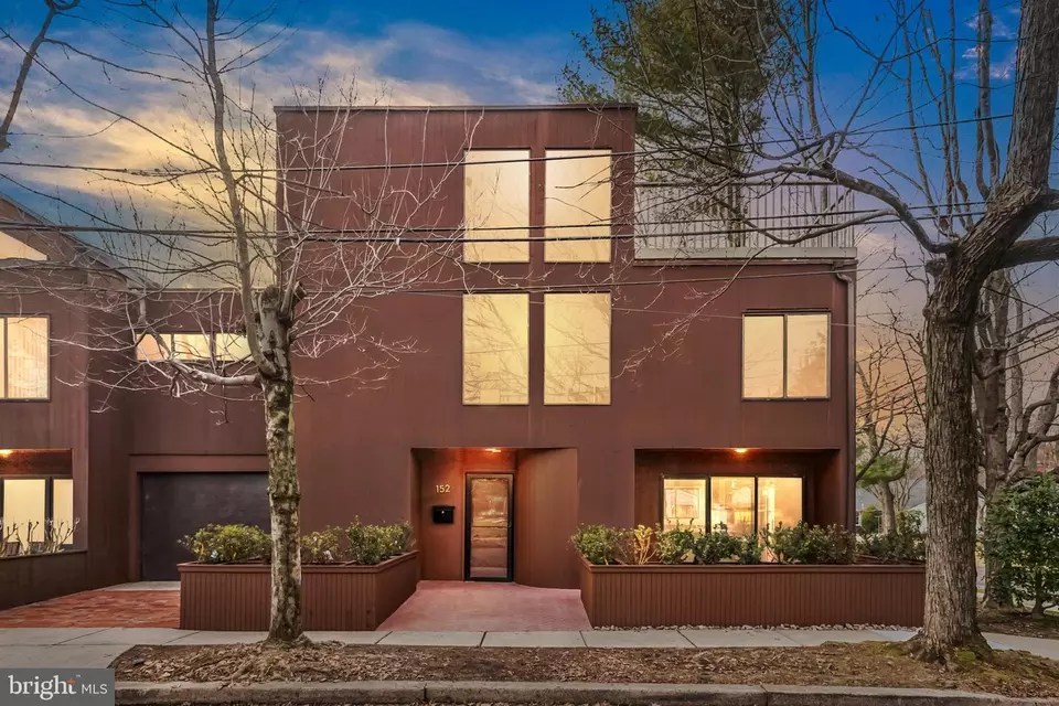 152 Liberty St, Newtown, PA 18940 30 Photos Movoto