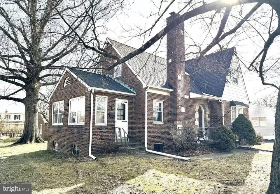 197 N Pine St, Langhorne, PA 19047 31 Photos Movoto