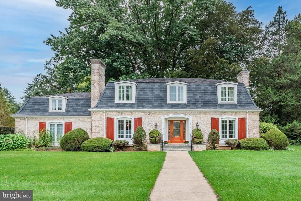 366 Belvedere St, Carlisle, PA 17013 1 photo Movoto