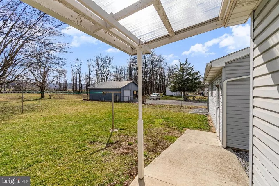 75 W Main St W, Walnut Bottom, PA 17266 28 Photos Movoto