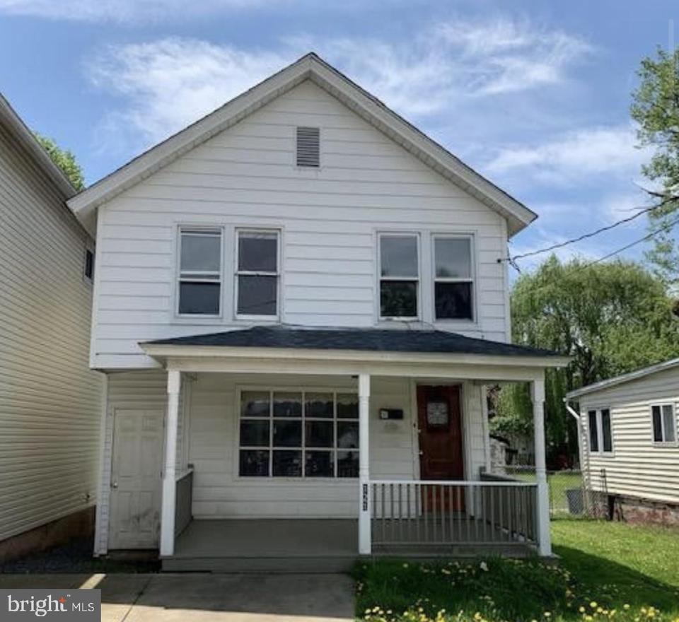 101 W Catawissa St, Nesquehoning, PA 18240 1 photo MLS PACC2002366