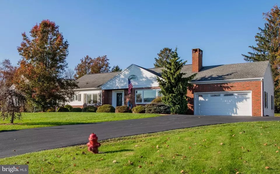 5 Circle Dr, Lock Haven, PA 17745 47 Photos Movoto