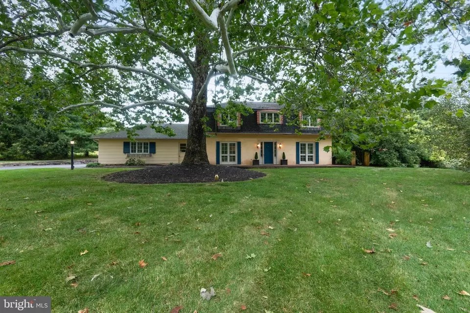 15 Mill Rd, Phoenixville, PA 19460 39 Photos Movoto