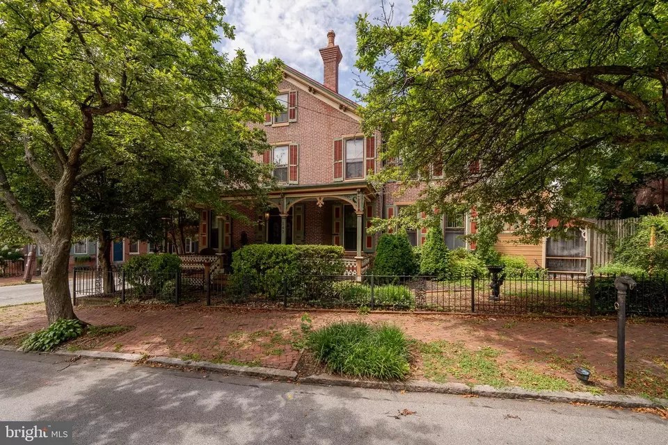 143 Dean St, West Chester, PA 19382 35 Photos Movoto