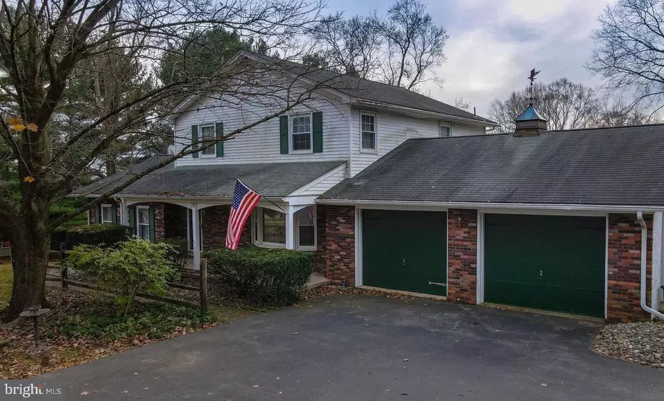 1260 Marshallton Thorndale Rd, Downingtown, PA 19335 42 Photos Movoto