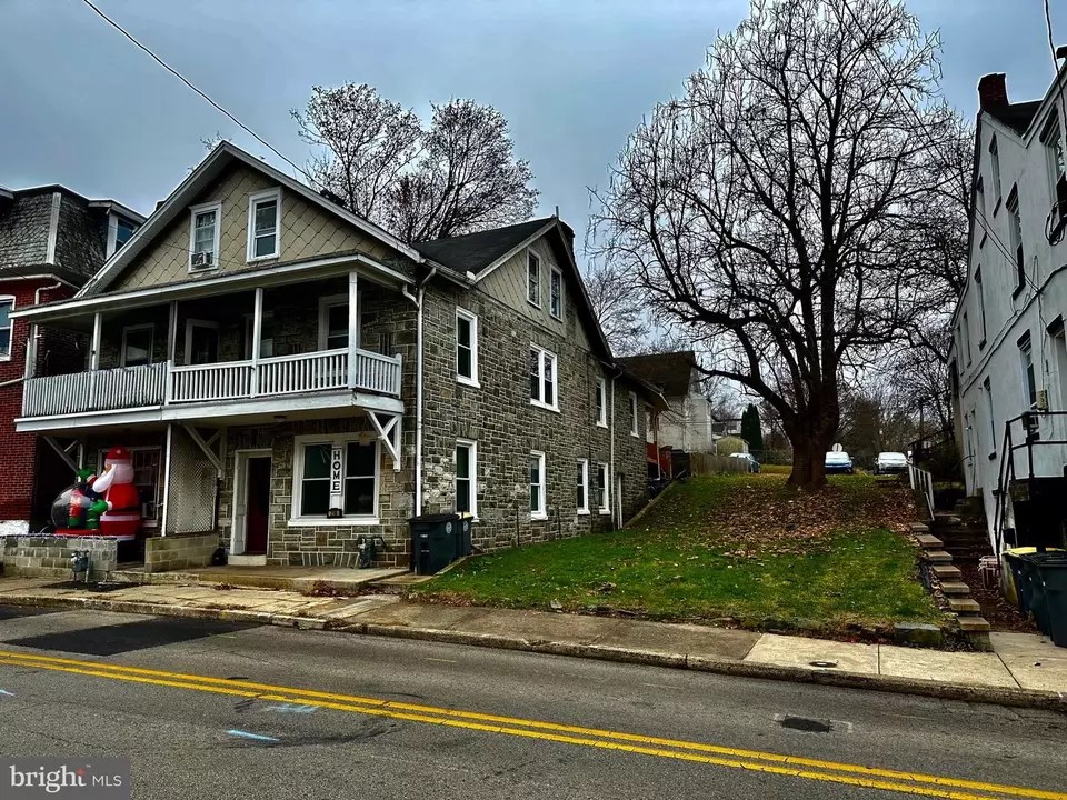 216 Bradford Ave, Downingtown, PA 19335 1 photo Movoto