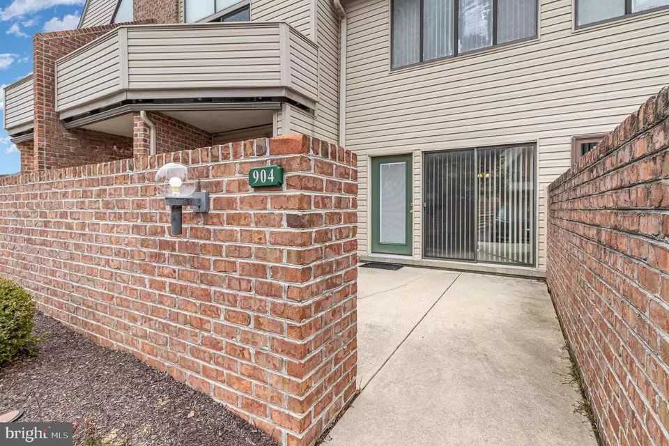 904 Cherrington Dr, Harrisburg, PA 17110 26 Photos Movoto