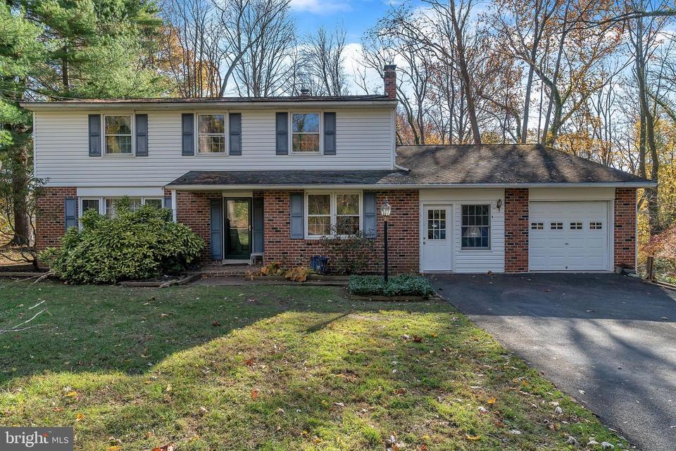 136 Fox Rd, Media, PA 19063 35 Photos MLS PADE2011198 Movoto