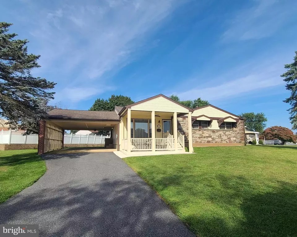 101 Tillman Ln, Aston, PA 19014 36 Photos Movoto