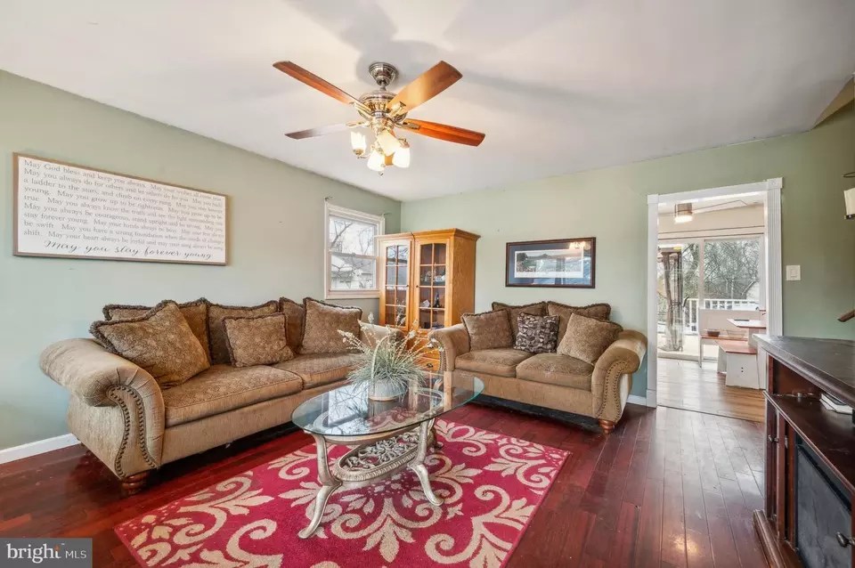 713 Patton Ave, Brookhaven, PA 19015 15 Photos Movoto