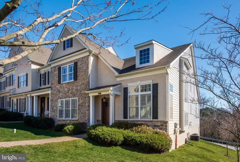 416 Ravenscliff Dr, Media, PA 19063 48 Photos Movoto