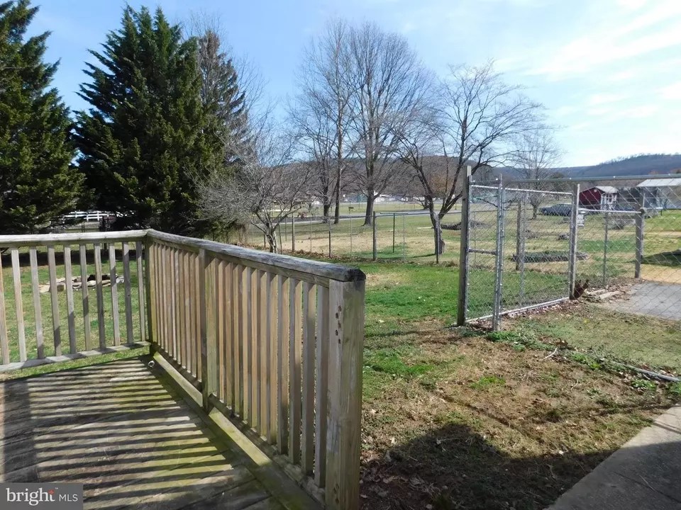 11 Reynolds Ave, Mont Alto, PA 17237 12 Photos Movoto