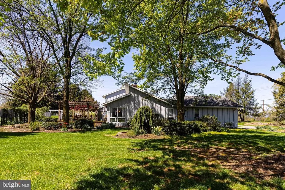 3528 Scotland Rd, Chambersburg, PA 17202 30 Photos Movoto