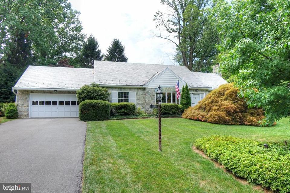1420 Clayton Rd, Lancaster, PA 17603 47 Photos MLS PALA165942 Movoto